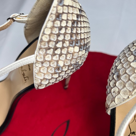CHRISTIAN LOUBOUTIN Never Worn Python T-Strap Heels Pristine Condition NWOT - Picture 9 of 10